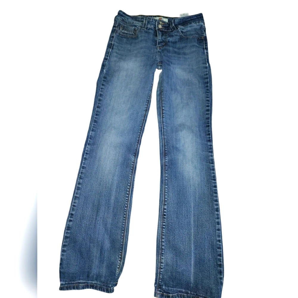 526 Levi's slender boot size 2 M